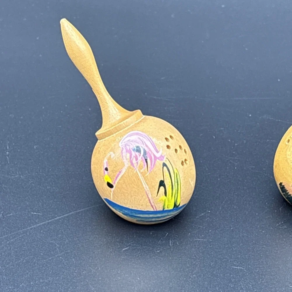 1954 Vintage Key West Fla Wood Maraca Salt & Pepper Shakers Flamingo & Palm Tree